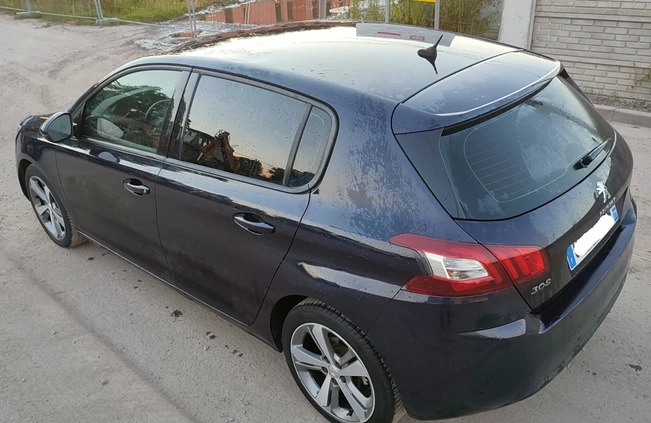 Peugeot 308 cena 21700 przebieg: 212995, rok produkcji 2014 z Czerwieńsk małe 352